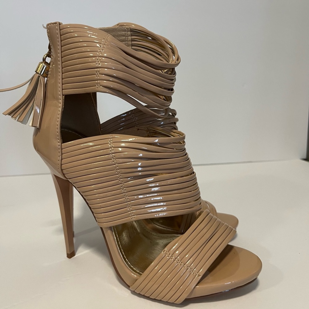 Tan heels
